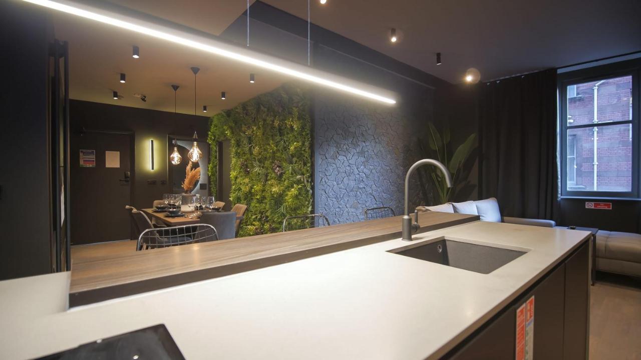 Midnight By The Heim Residences Manchester Exterior foto