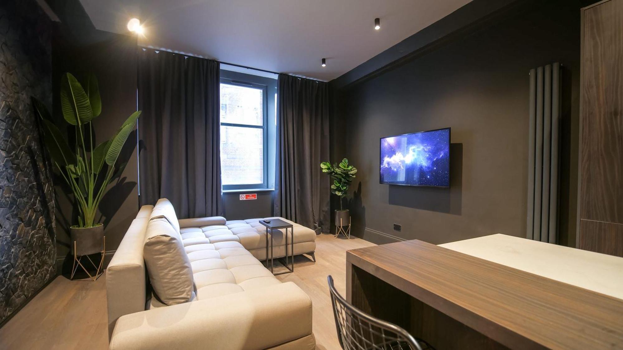 Midnight By The Heim Residences Manchester Exterior foto