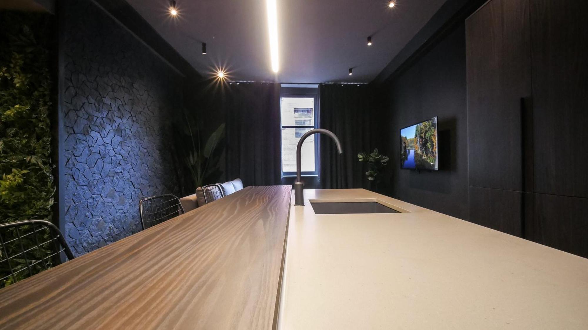 Midnight By The Heim Residences Manchester Exterior foto